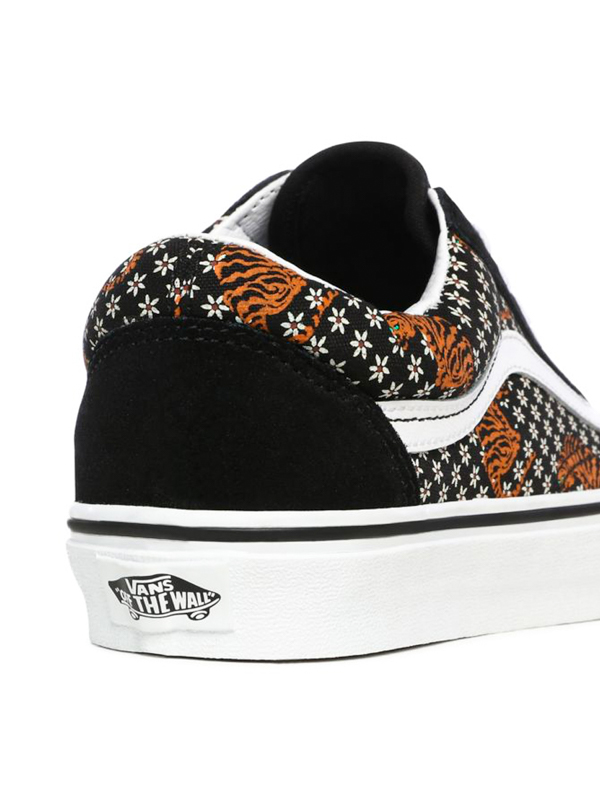 Vans Old Skool (TIGER FLORAL) BLK/TR WHT dámské boty / Swis-Shop.cz